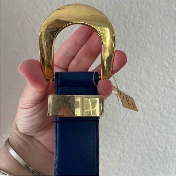 NWT Vintage 80’s Gold Buckle Blue Leather Belt - Picture 3 of 7